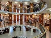 Biblioteka-Narodowa-w-Helsinkach