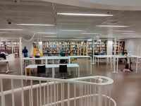 Helsinki_Biblioteka-Uniwersytecka